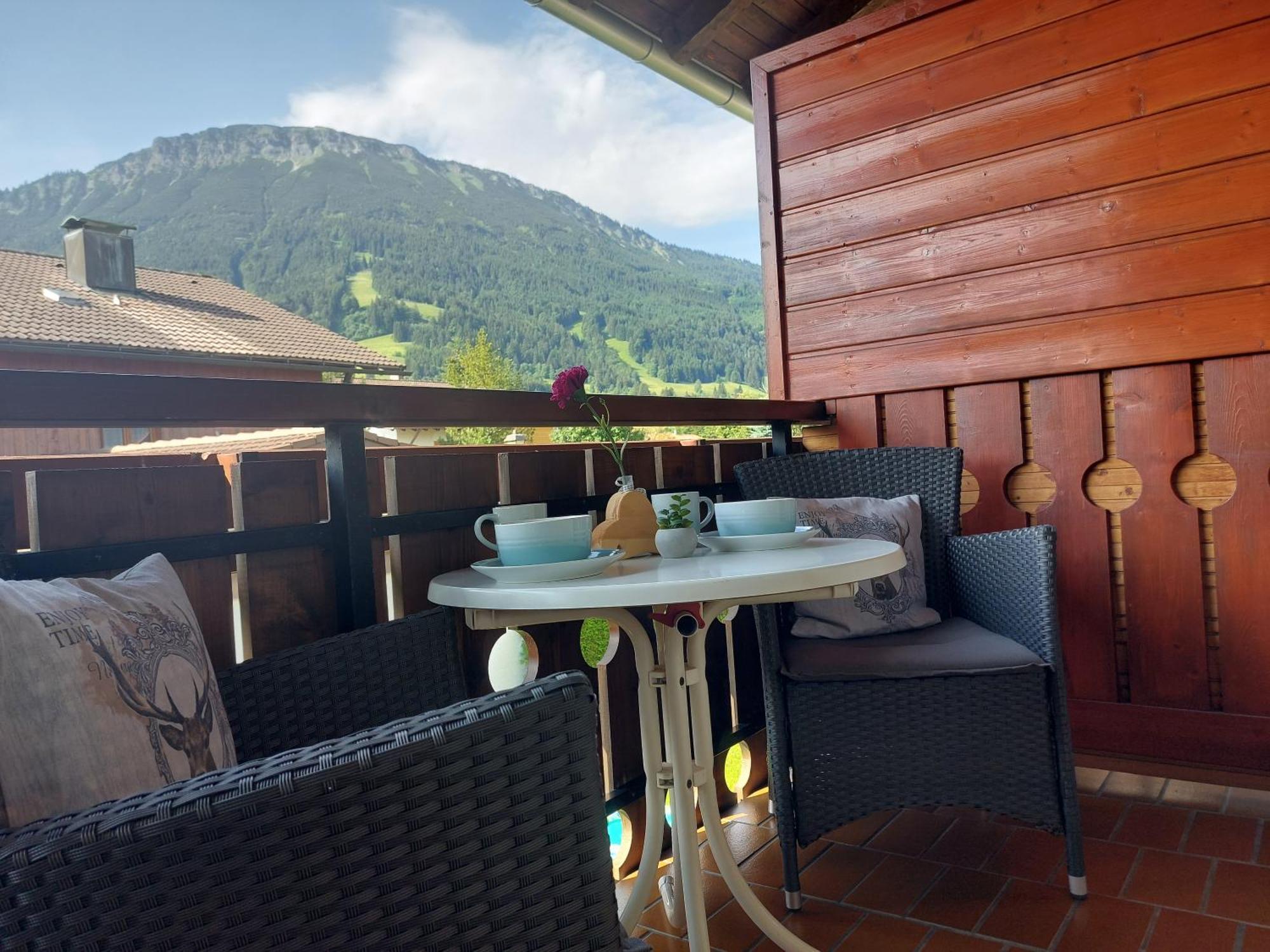 Gaestehaus Gomilar Pfronten Exteriör bild